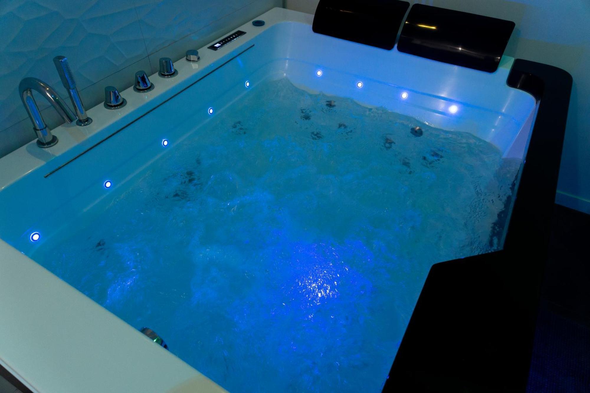 Suite And Spa 21 Дижон Экстерьер фото